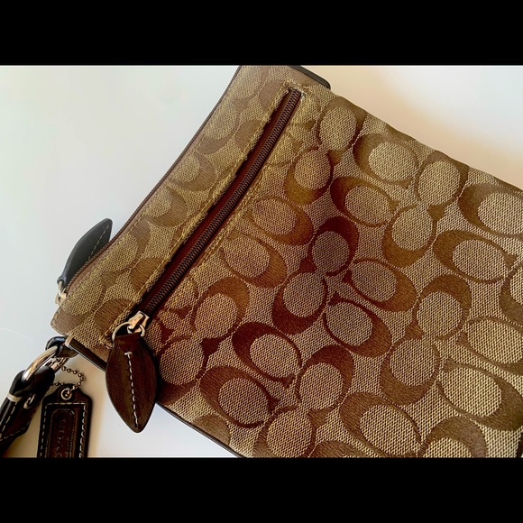 SOLD Coach Brown & Tan Signature- Crossbody Bag - Picture 5 of 8